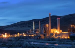 Early morning shot of a power plant in Reno, Nevada. thermal cycling refractory anchors-spalling prevention - Refractory Anchors Inc - RAI